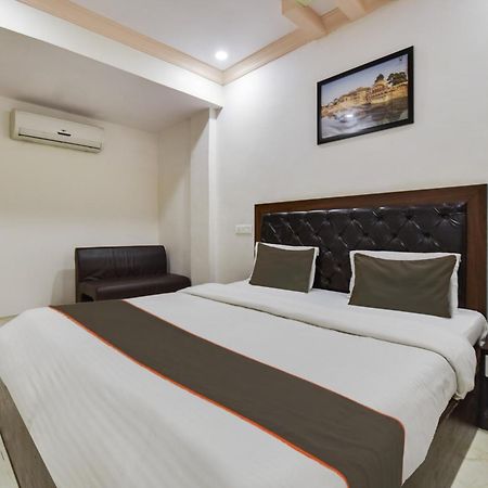 Super Hotel O Ratnam Palace Udaipur Dış mekan fotoğraf