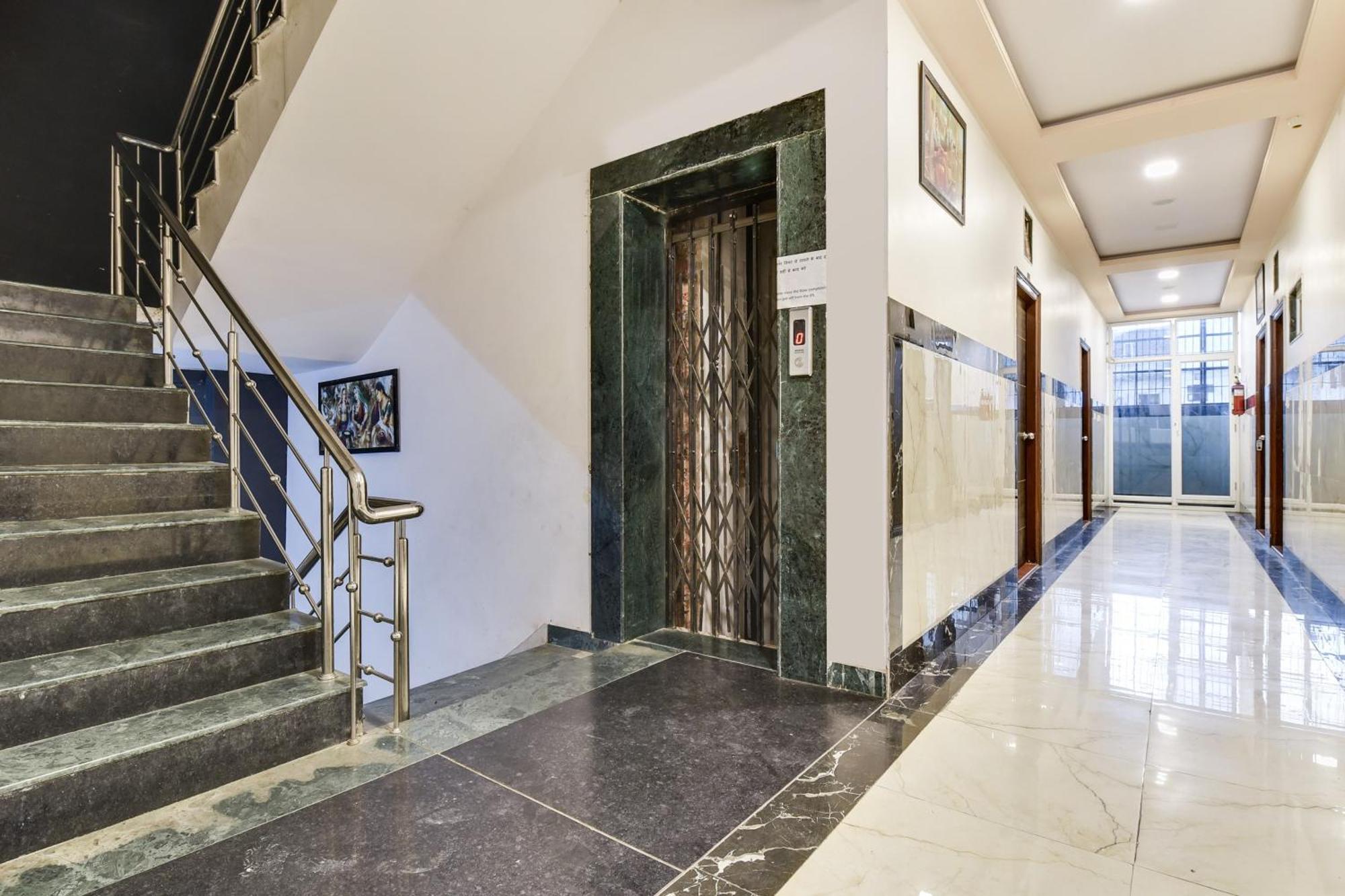 Super Hotel O Ratnam Palace Udaipur Dış mekan fotoğraf