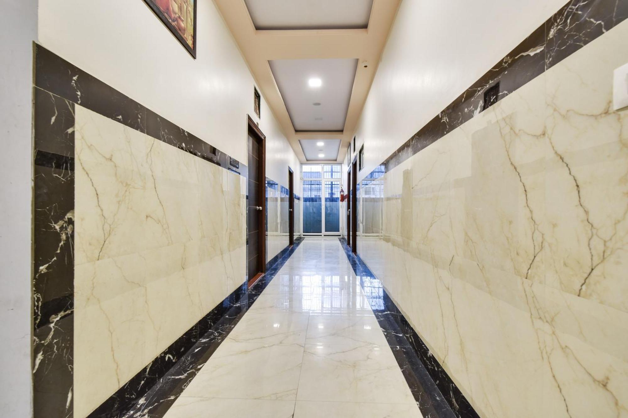 Super Hotel O Ratnam Palace Udaipur Dış mekan fotoğraf