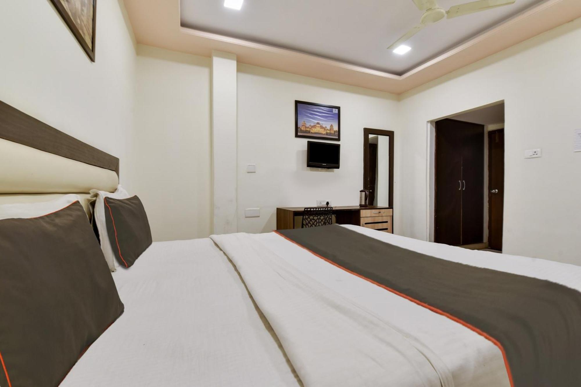 Super Hotel O Ratnam Palace Udaipur Dış mekan fotoğraf